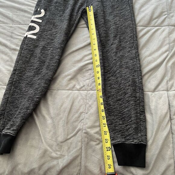Hollister Joggers Womens Sweat Pants Size Small Gray Logo 22 Pockets Elastic Tie - Picture 4 of 10
